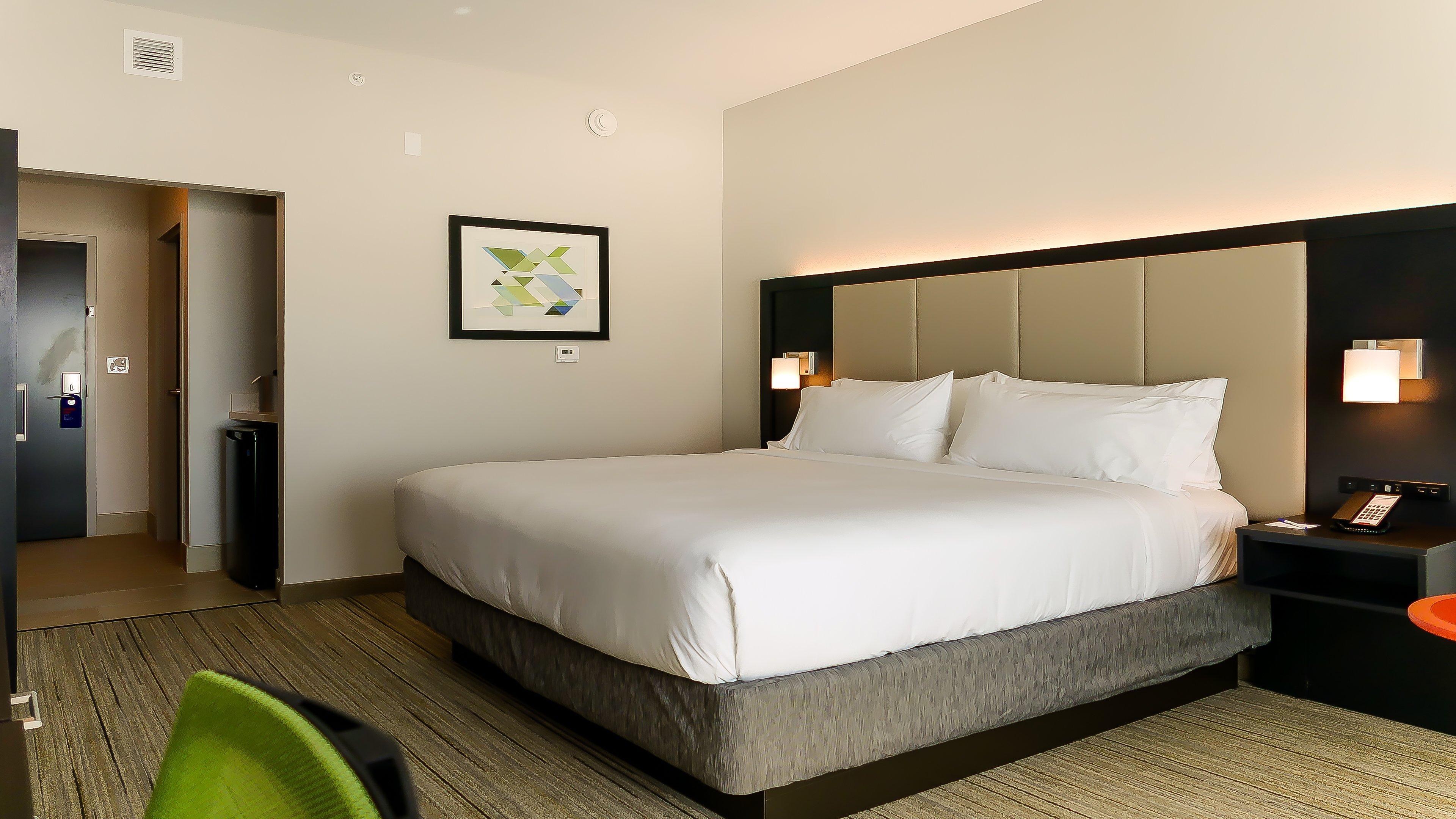 Holiday Inn Express & Suites - Tampa East - Ybor City By Ihg Exterior foto